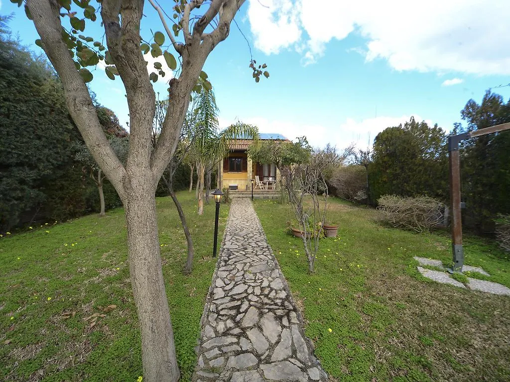 Villa Le Candele Кампофеличе-ди-Роччелла 0*,